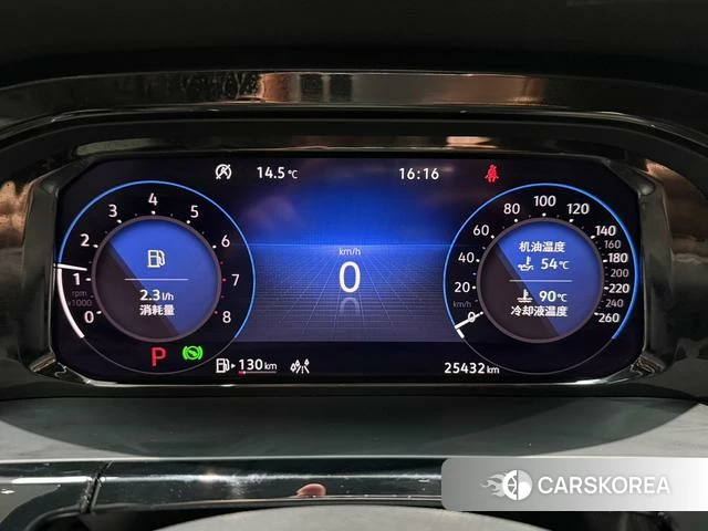 Volkswagen Tourang 2022 Черный из Китая, фото 2