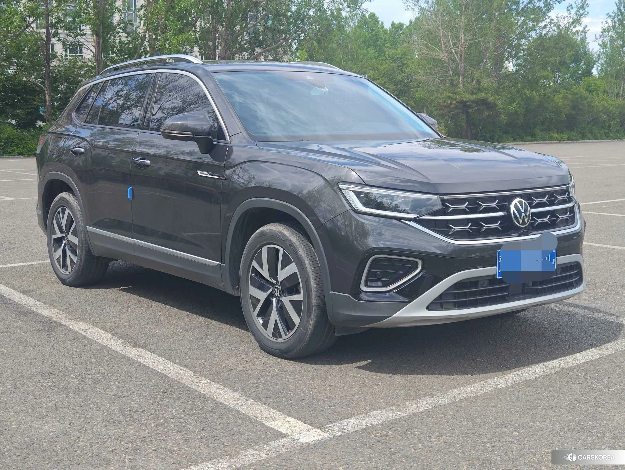 Volkswagen Tanyue 2022 Темно-серый из Китая, фото 2
