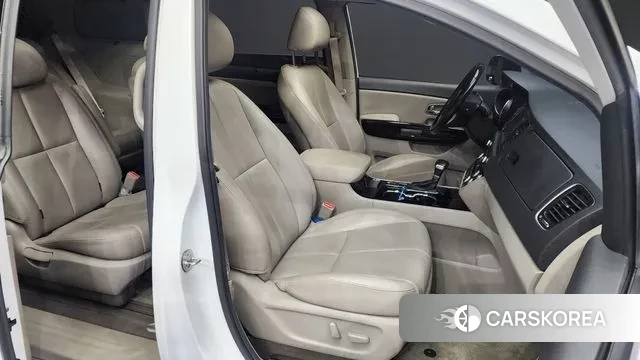 Kia The New Carnival 2018 Белый из Кореи, фото 2