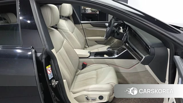 Audi A7 (4K) 2021 Черный из Кореи, фото 2