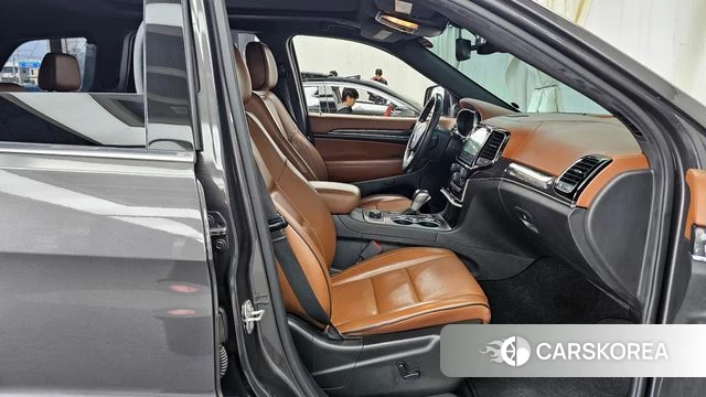 Jeep Grand Cherokee 2020 Серый из Кореи, фото 2