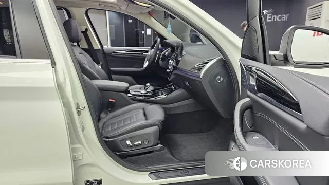 BMW X3 (G01) 2023 Белый из Кореи, фото 2