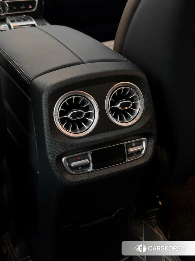 Mercedes-Benz G-class 2022 Белый из Китая, фото 2