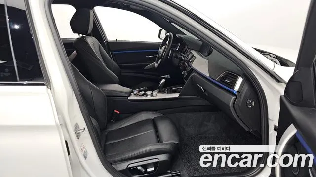 BMW 3 Series (F30) 2018 Белый из Кореи, фото 2