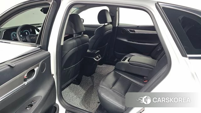 Hyundai The New Grandeur IG Hybrid 2022 Белый из Кореи, фото 2