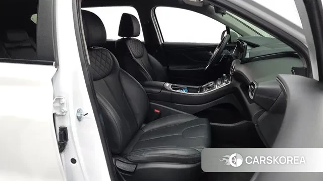 Hyundai The New Santa Fe 2023 Белый из Кореи, фото 2