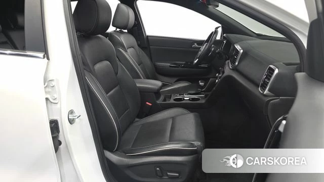 Kia Sportage The Bold 2018 Белый из Кореи, фото 2