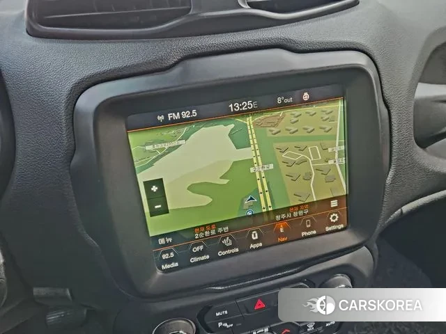 Jeep Renegade 2022 Черный из Кореи, фото 2