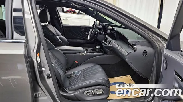 Lexus LS500h 5th generation 2024 Серебристо-серый из Кореи, фото 2