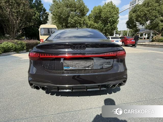 Audi A7L 2025 Черный из Китая, фото 2