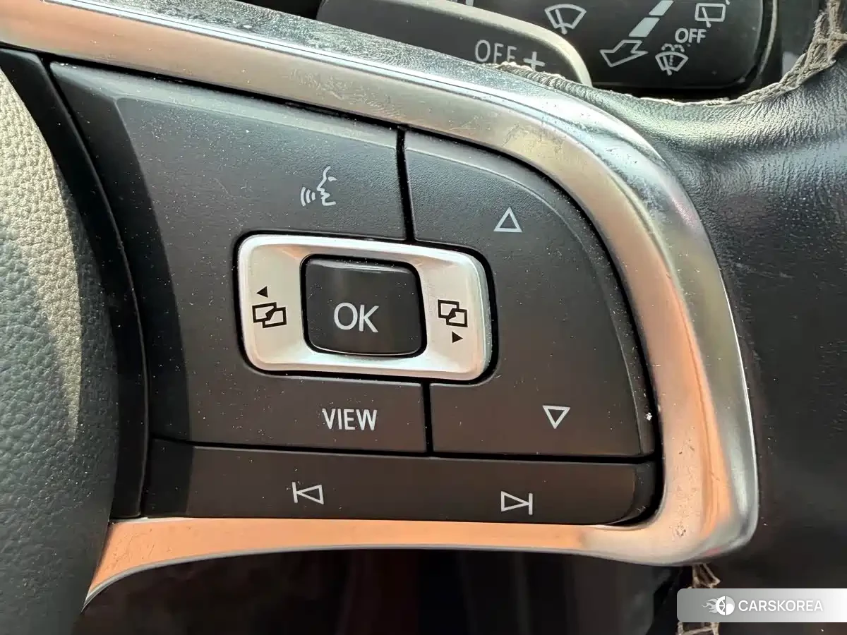 Volkswagen Tiguan L 2021 Белый из Китая, фото 3