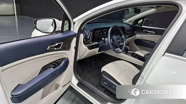 Kia Sportage 5th Generation 2022 Белый из Кореи, фото 2