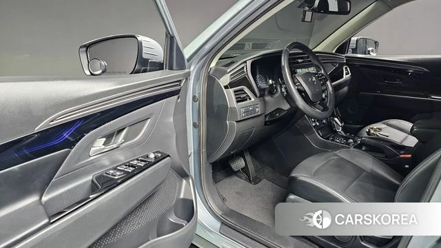 Ssangyong Beautiful Korando 2019 Серый из Кореи, фото 2