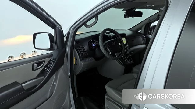 Hyundai The New Grand Starex 2020 Серебряный из Кореи, фото 2