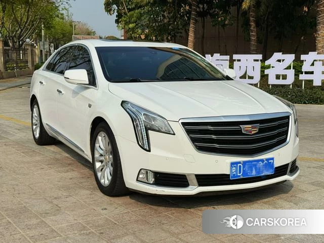 Cadillac XTS 2019 Белый из Китая, фото 2