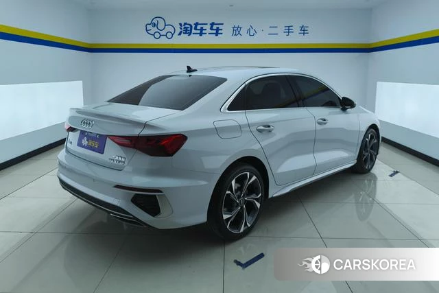 Audi A3 2024 Белый из Китая, фото 2