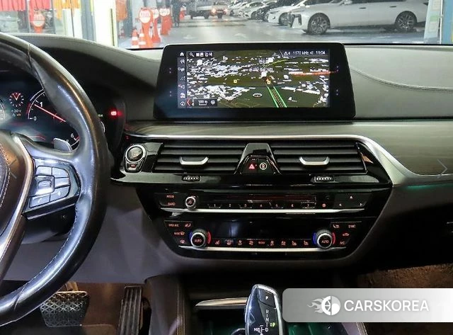 BMW 5 Series (G30) 2018 Синий из Кореи, фото 2