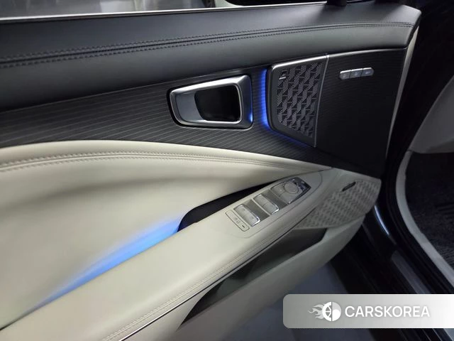 Kia The New K8 Hybrid 2025 Серый из Кореи, фото 2