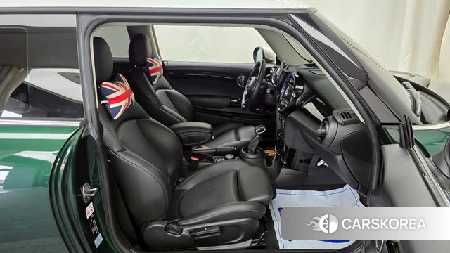 Mini Cooper 2019 Зеленый из Кореи, фото 2