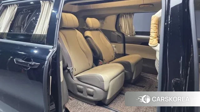 Kia Carnival 4th generation 2022 Черный из Кореи, фото 2