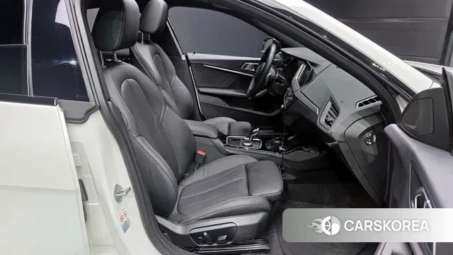 BMW 2 Series Gran Coupe (F44) 2022 Белый из Кореи, фото 2