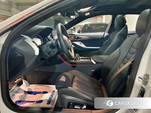 BMW 8 Series (G15) 2024 Белый из Кореи, фото 2