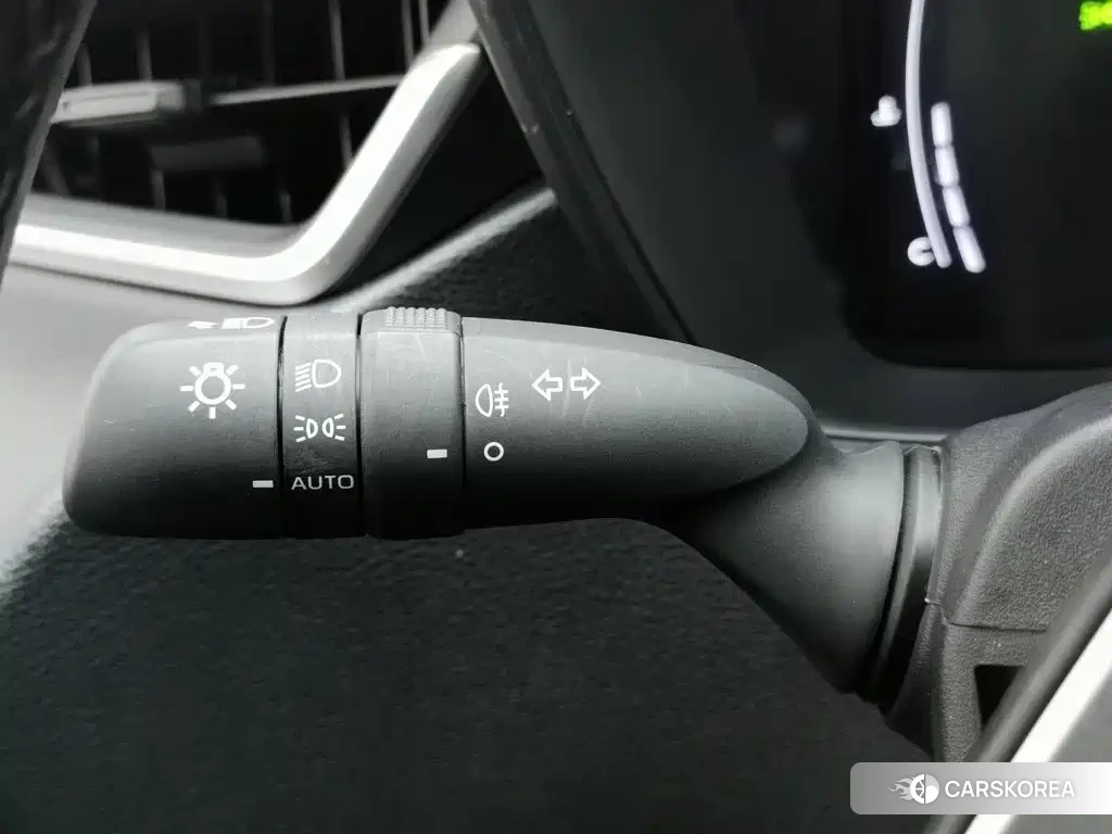 Toyota Levin 2024 Белый из Китая, фото 2