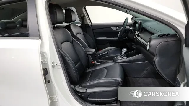 Kia Come New K3 2018 Белый из Кореи, фото 2