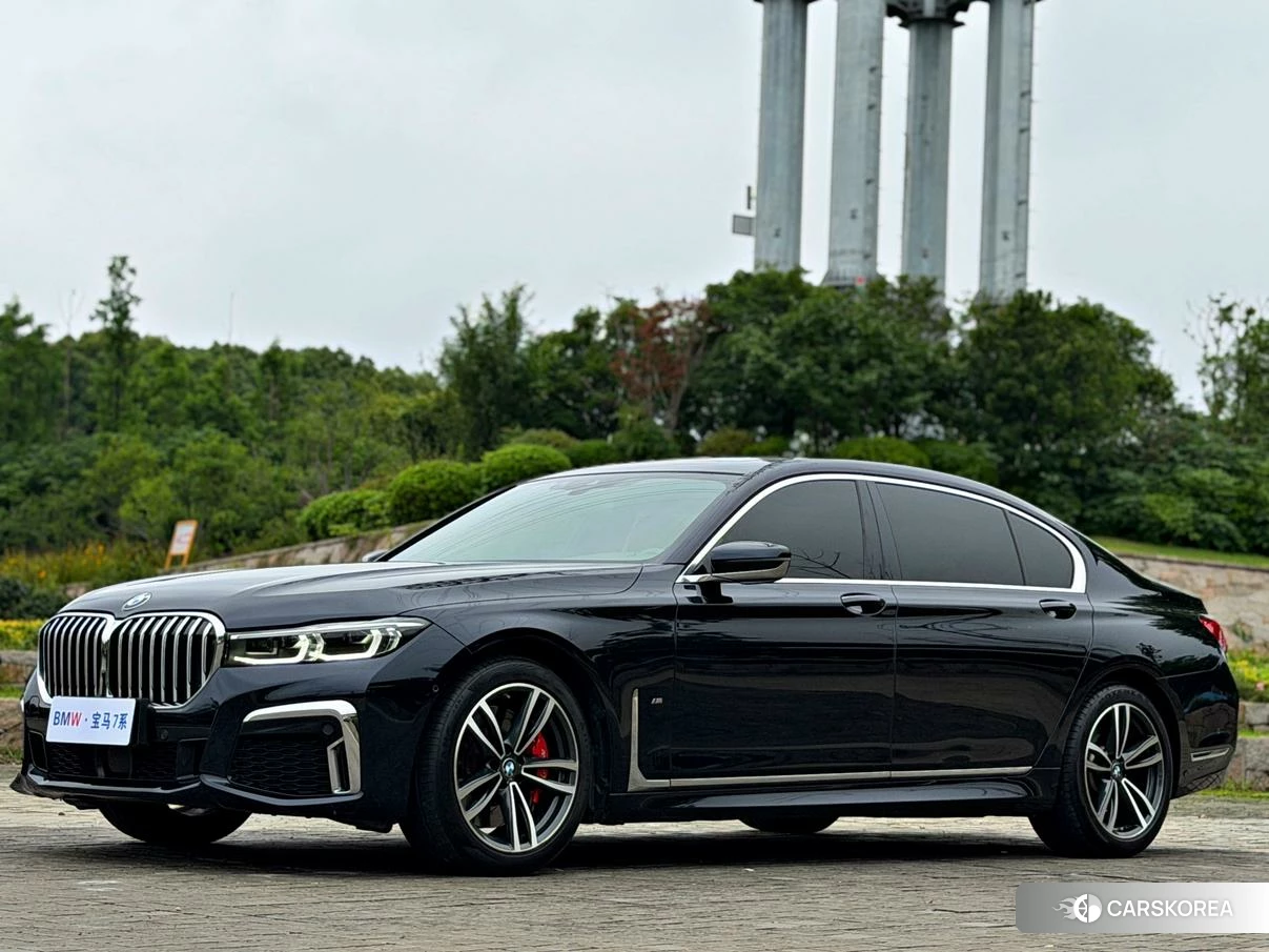 BMW 7 series 2021 Черный из Китая, фото 2