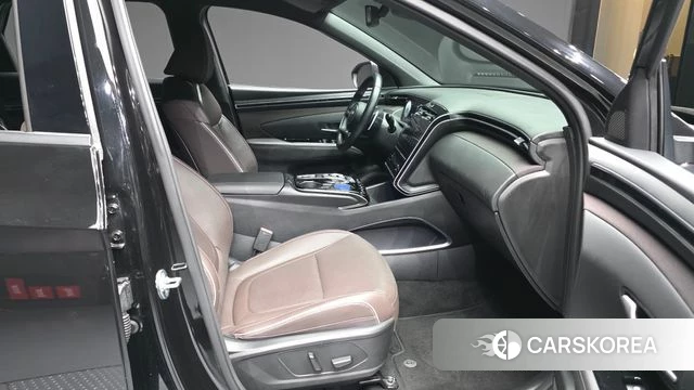 Hyundai Tucson (NX4) 2023 Черный из Кореи, фото 2