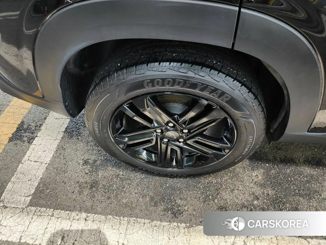 Chevrolet (GM Daewoo) Trax Crossover 2025 Черный из Кореи, фото 2