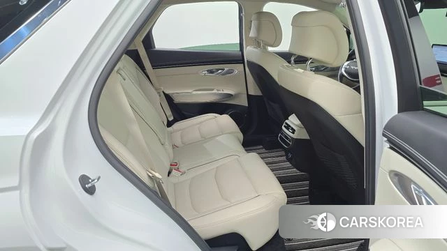 Genesis GV70 2021 Белый из Кореи, фото 2