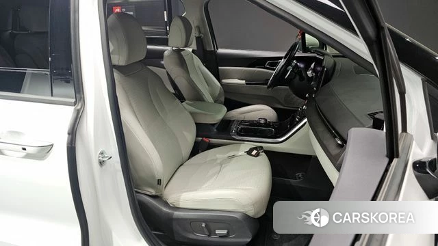 Kia Carnival 4th generation 2021 Белый из Кореи, фото 2