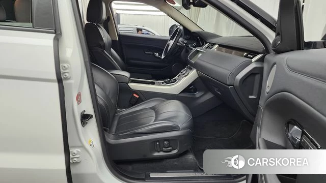 Land Rover Range Rover Evoque 2019 Белый из Кореи, фото 2