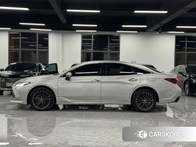 Toyota Asian dragon 2022 Серебристо-серый из Китая, фото 2