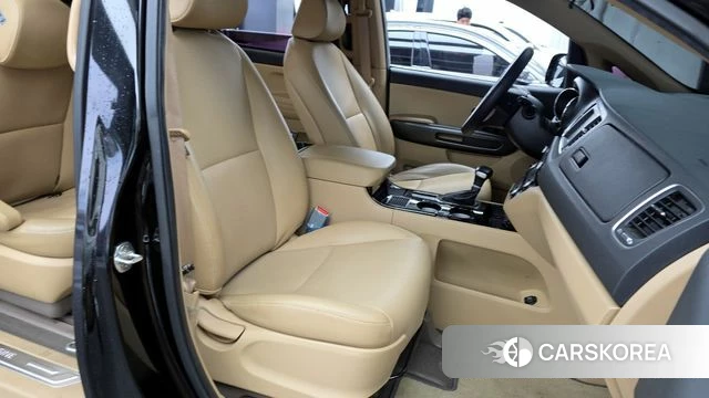 Kia The New Carnival 2019 Черный из Кореи, фото 2
