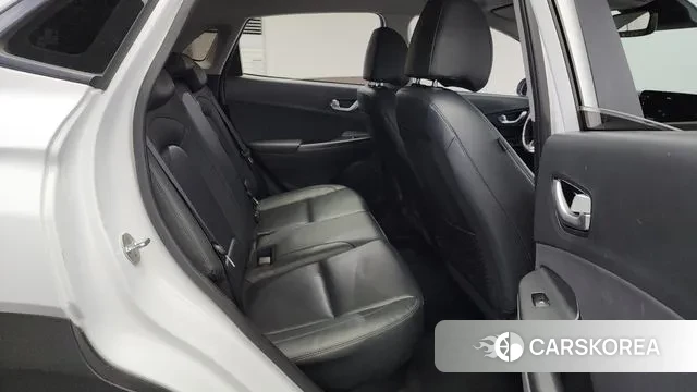 Hyundai The New Kona 2022 Белый из Кореи, фото 2