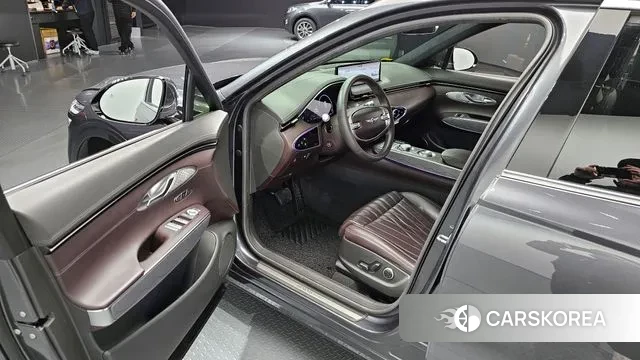 Genesis GV70 2021 Серый из Кореи, фото 2