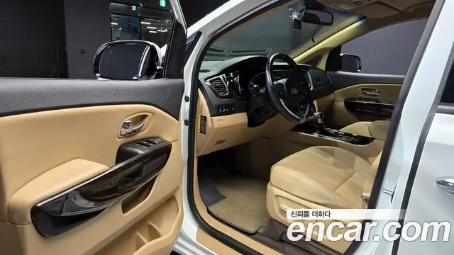 Kia The New Carnival 2020 Белый из Кореи, фото 2