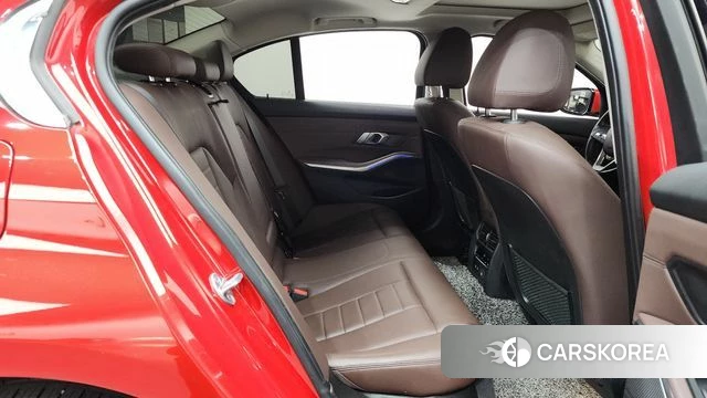 BMW 3 Series (G20) 2019 Красный из Кореи, фото 2