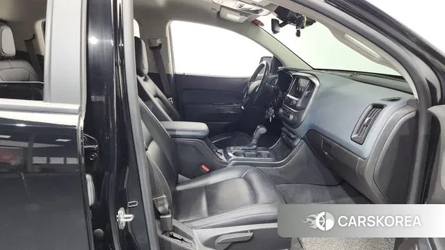 Chevrolet (GM Daewoo) Real New Colorado 2020 Черный из Кореи, фото 2