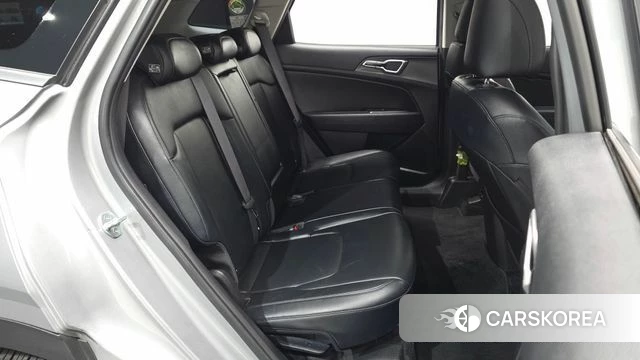 Kia Sportage 5th Generation 2022 Серебряный из Кореи, фото 2