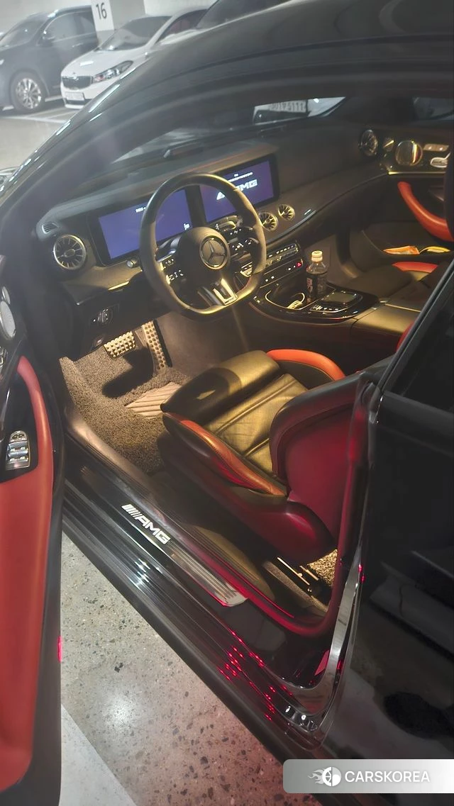 Mercedes-Benz E-Class W213 2021 Черный из Кореи, фото 2