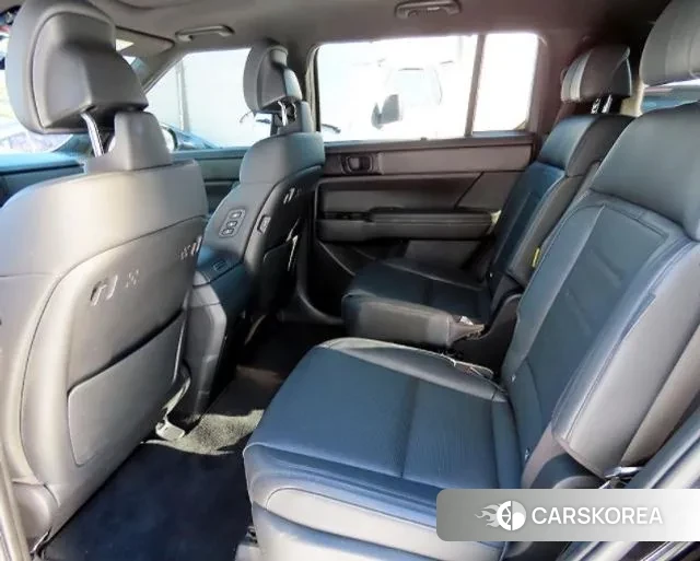 Hyundai Santa Fe (MX5) 2023 Черный из Кореи, фото 2