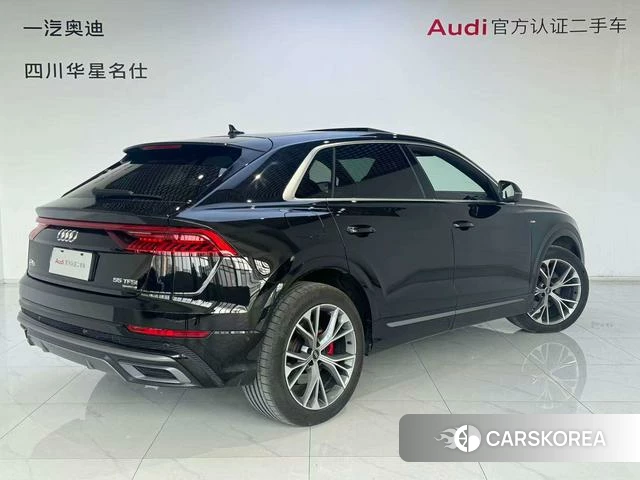 Audi Q8 2023 Черный из Китая, фото 2