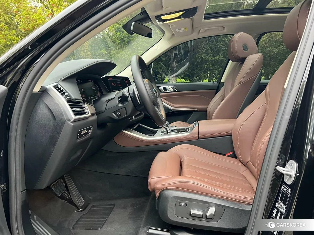BMW X5 2021 Черный из Китая, фото 2