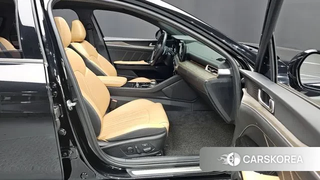 Kia K5 3rd generation 2021 Черный из Кореи, фото 2