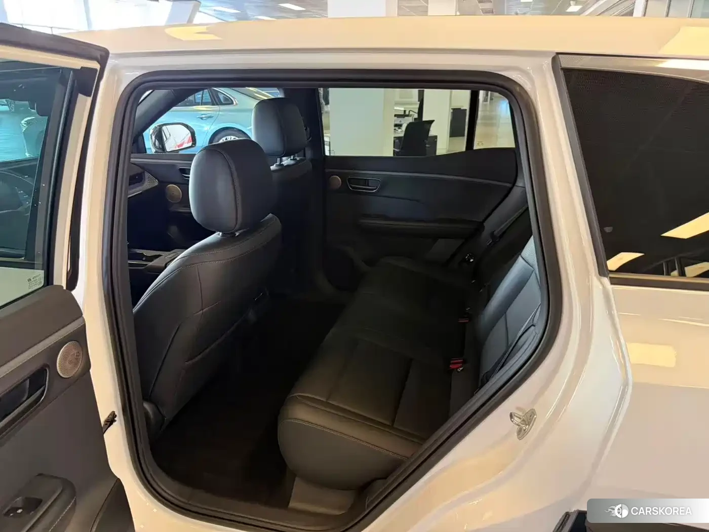 Toyota Platinum Wisdom 3X 2025 Белый из Китая, фото 2