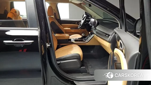 Kia Carnival 4th generation 2022 Черный из Кореи, фото 2