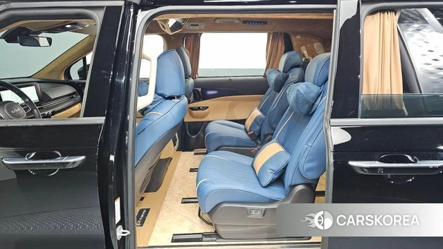 Kia Carnival 4th generation 2023 Черный из Кореи, фото 2